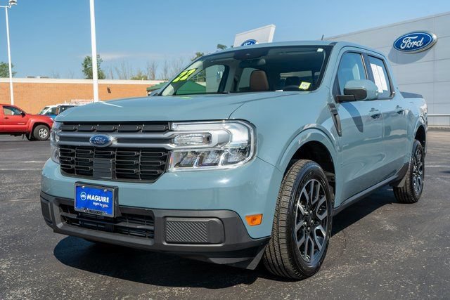 Used 2022 Ford Maverick Lariat w/ Lariat Luxury Package AWD/4WD image 2