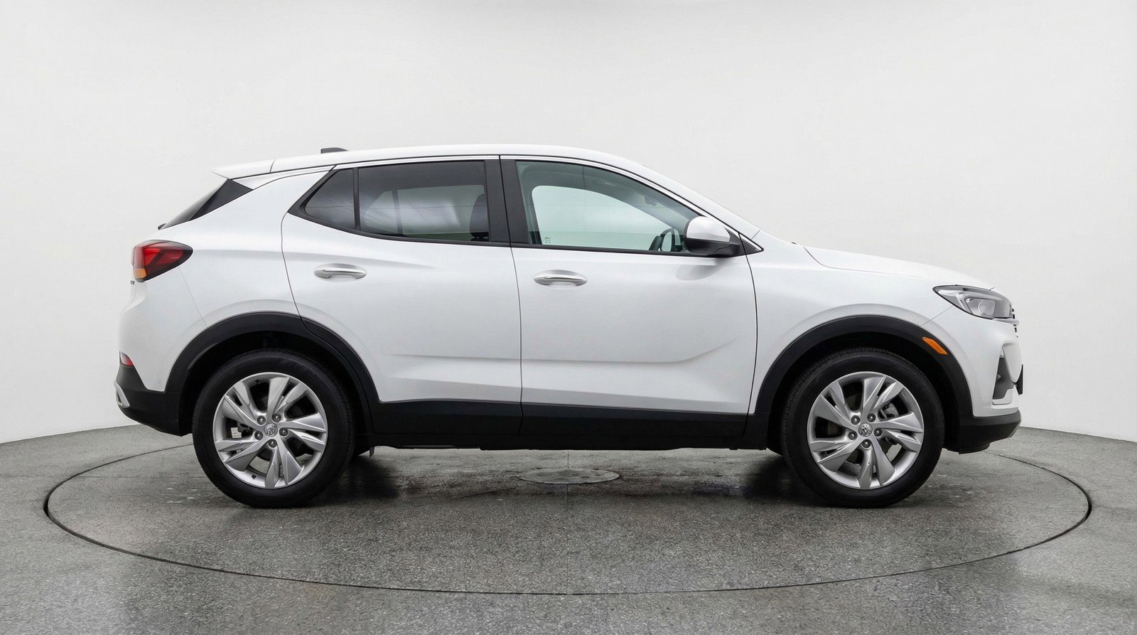 Used 2025 Buick Encore GX Preferred FWD image 11