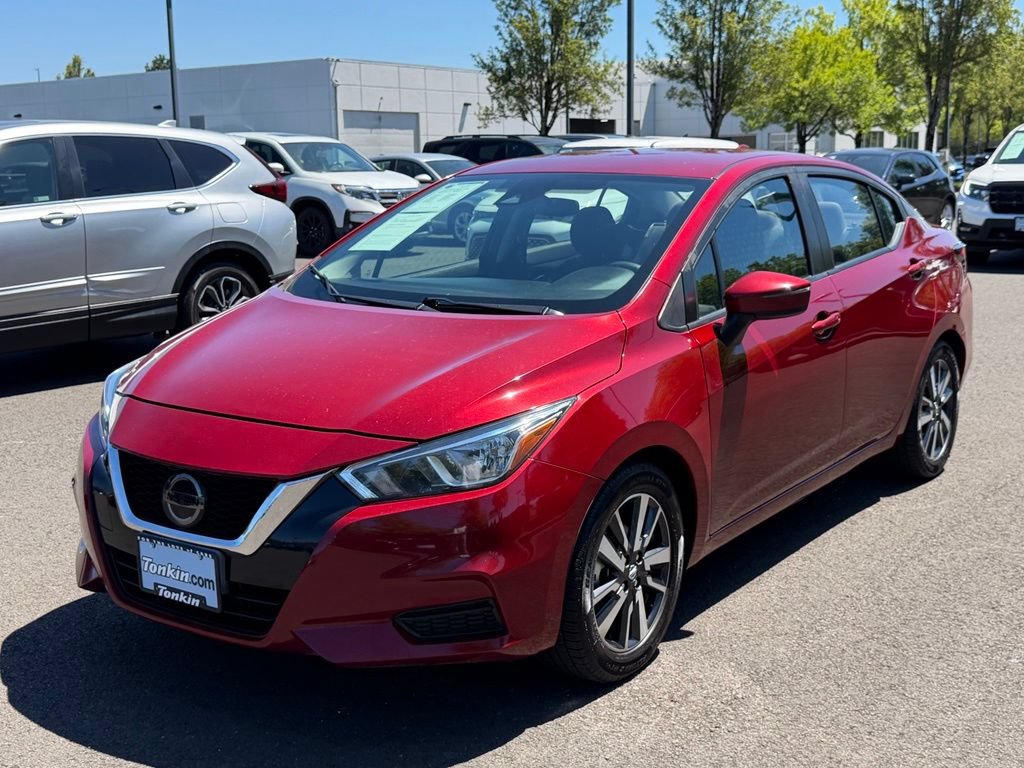 Used 2021 Nissan Versa SV FWD image 4