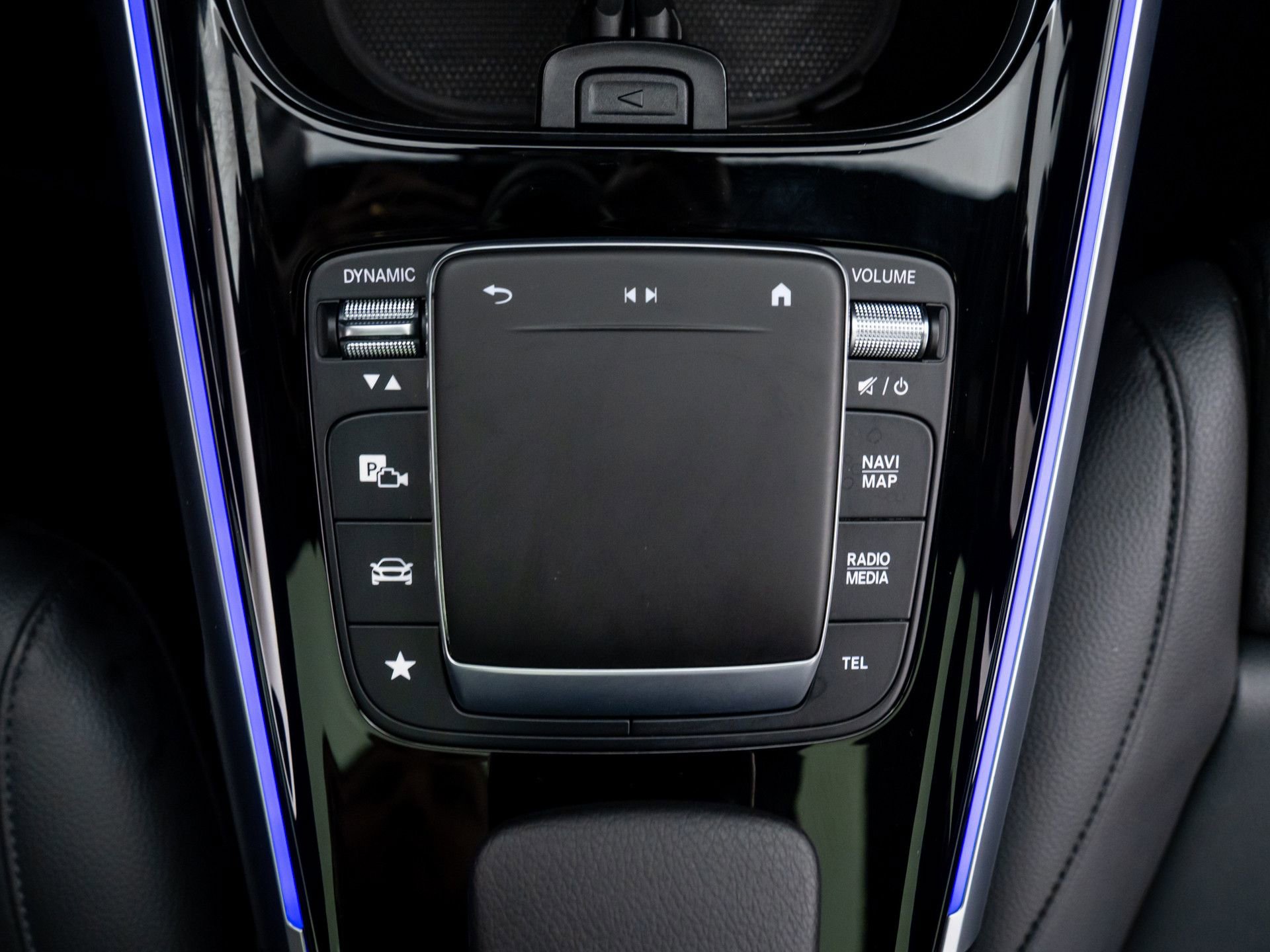 Certified 2023 Mercedes-Benz EQB 300 4MATIC image 22