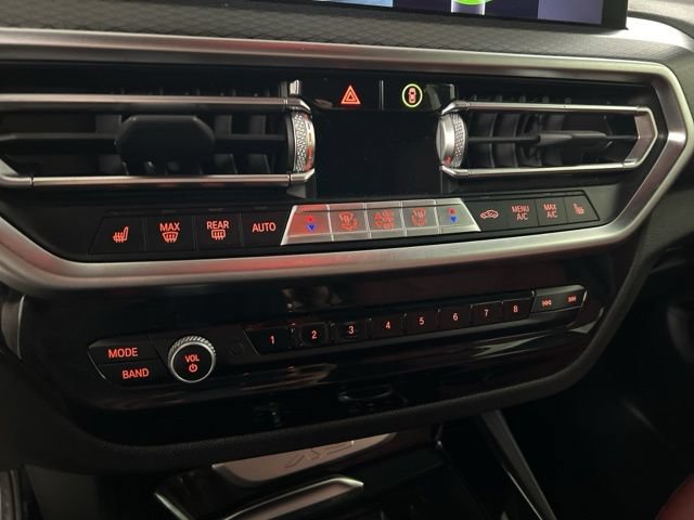 Used 2023 BMW X3 xDrive30i AWD/4WD image 18