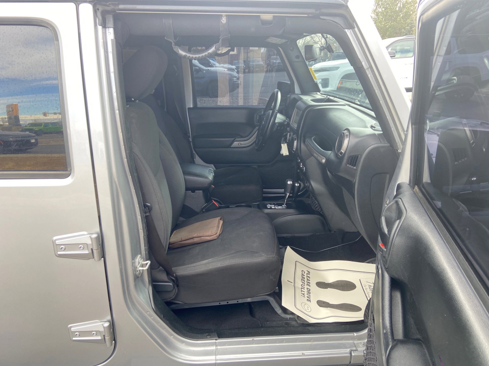 Used 2018 Jeep Wrangler Unlimited Sport S image 19