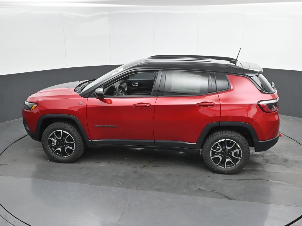 New 2026 Jeep Compass Trailhawk AWD/4WD image 38