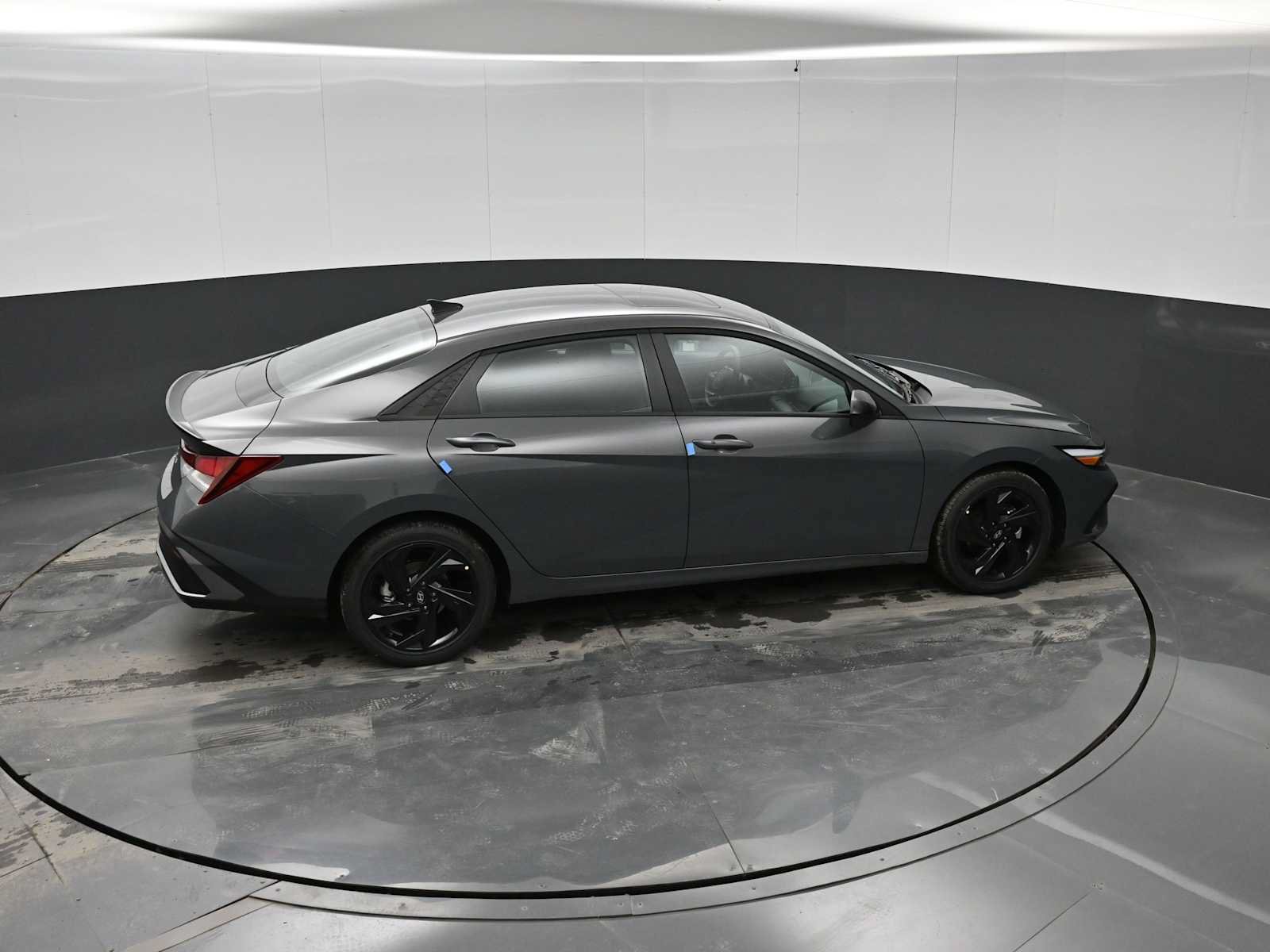 New 2026 Hyundai Elantra SEL Sport FWD image 31