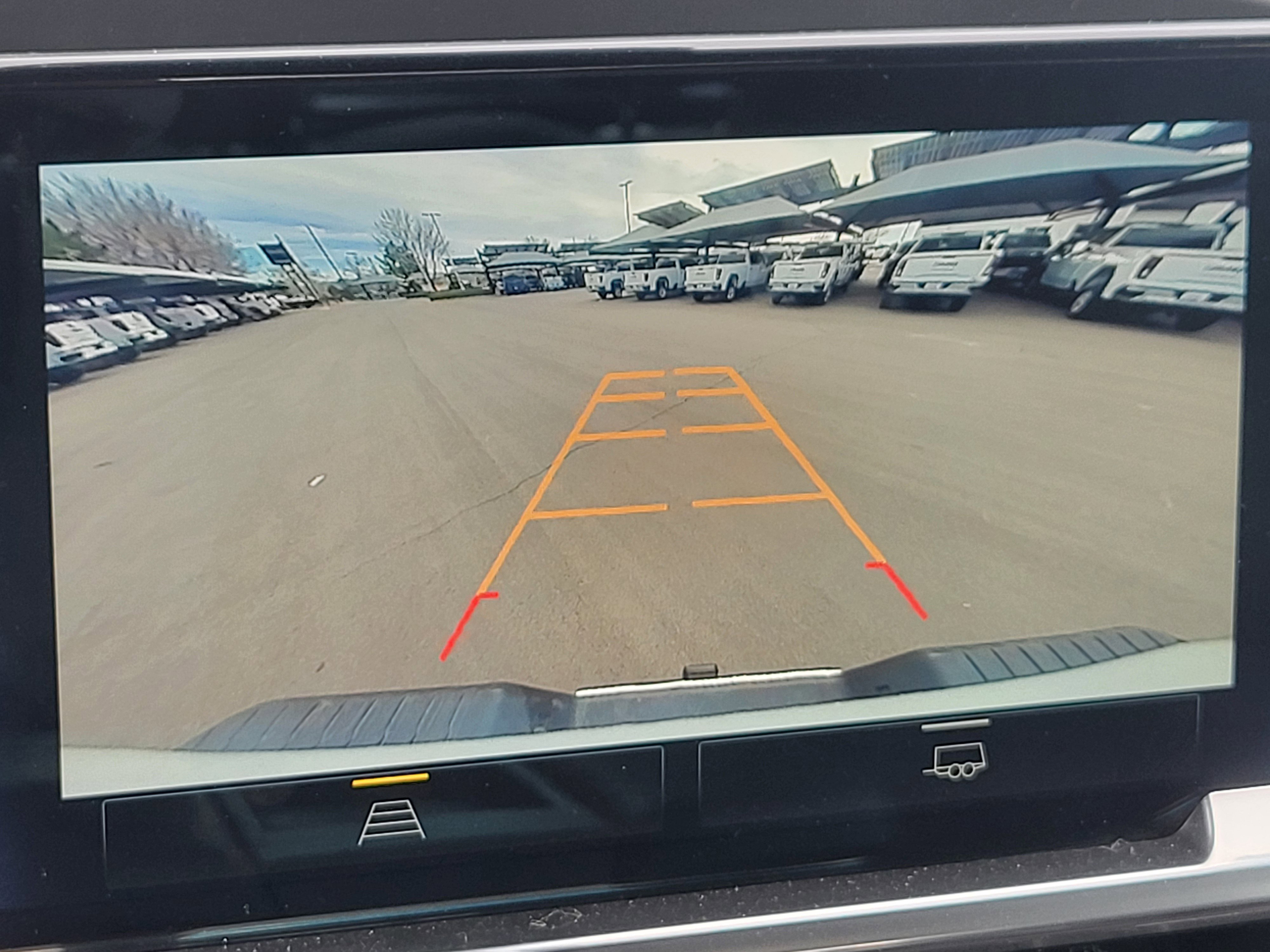 Used 2024 Chevrolet Silverado 2500 LT AWD/4WD image 17