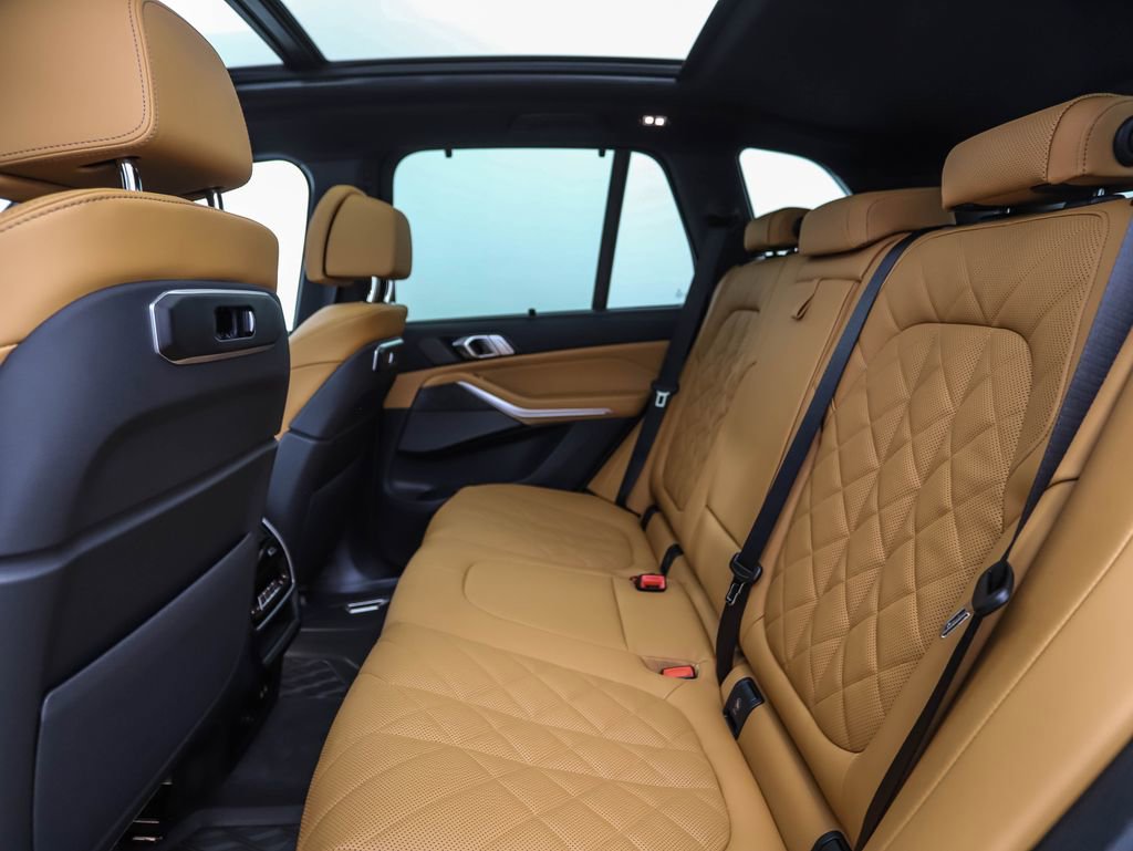 New 2026 BMW X5 xDrive40i w/ M Sport Package image 21