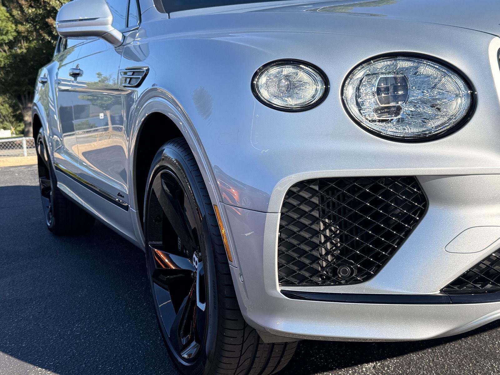 New 2027 Bentley Bentayga AWD/4WD image 10