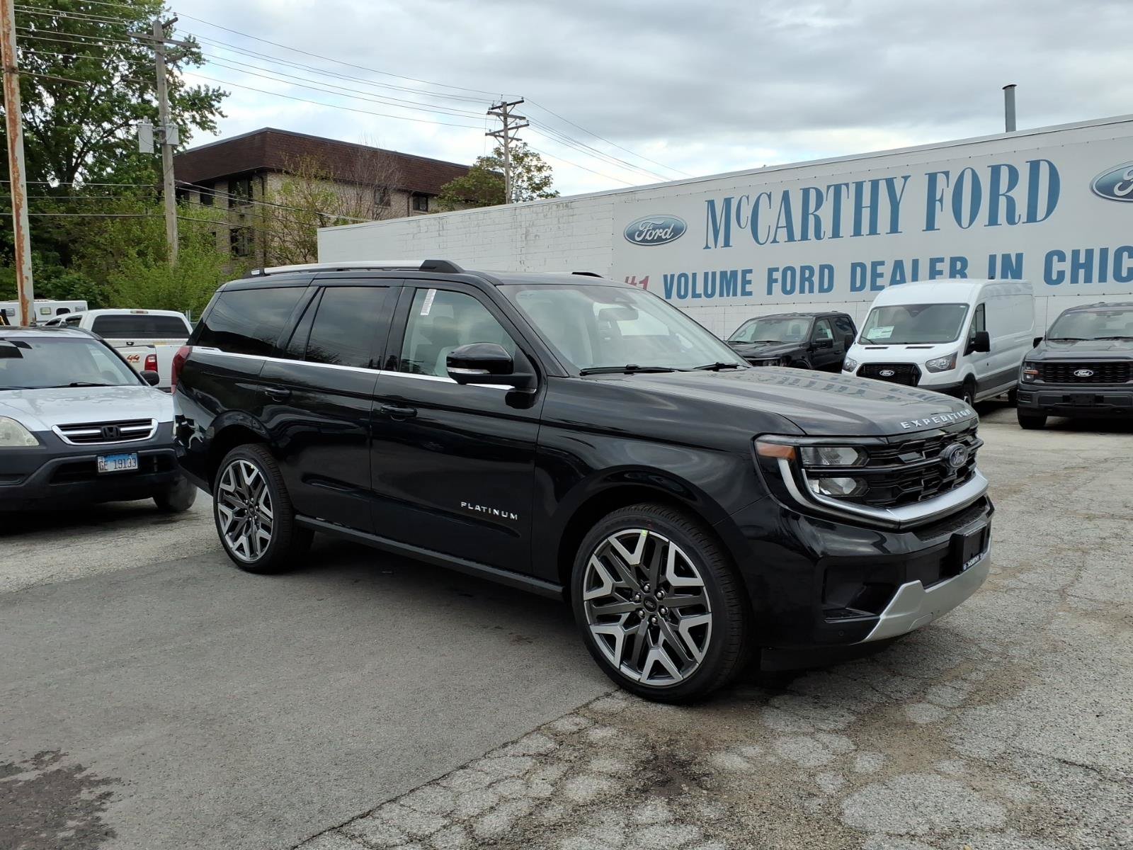 New 2026 Ford Expedition Platinum w/ Platinum Ultimate Package