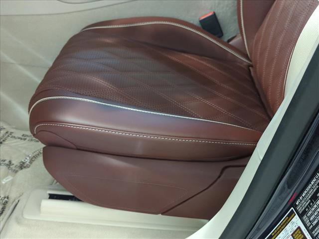 New 2026 Mercedes-Benz Maybach GLS 600 4MATIC image 4