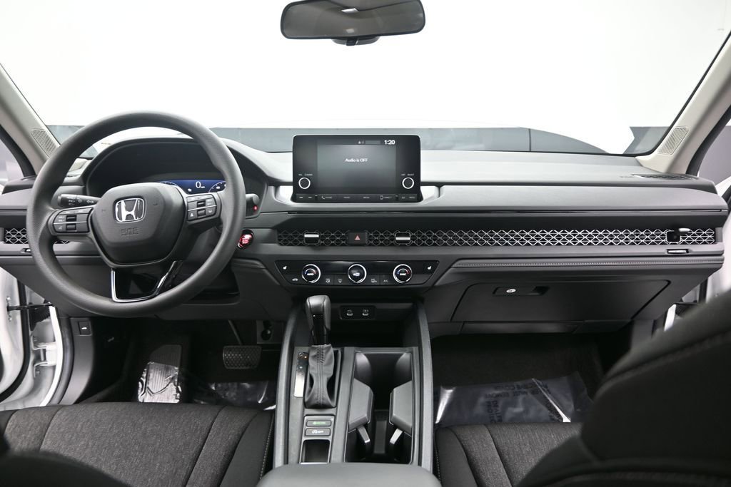 Used 2024 Honda Accord EX image 27