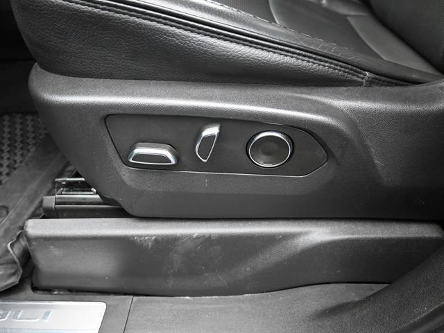 Used 2024 GMC Sierra 2500 Denali w/ Max Trailering Package AWD/4WD image 9