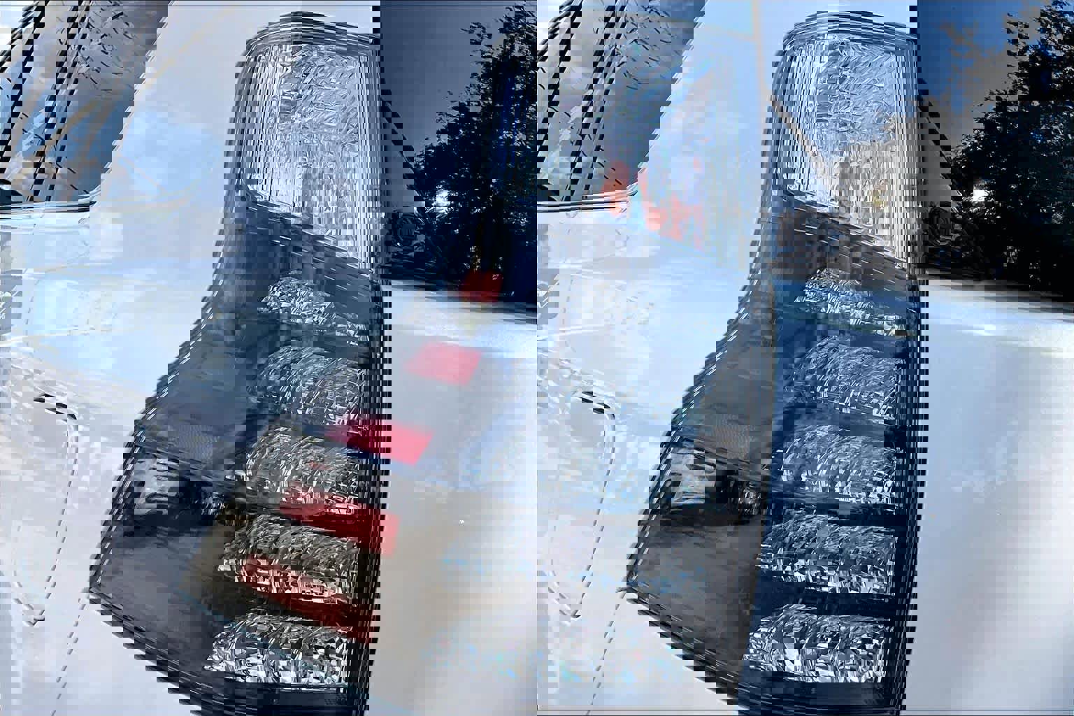 Used 2023 Lexus GX 460 Luxury w/ Sport Design Package image 29