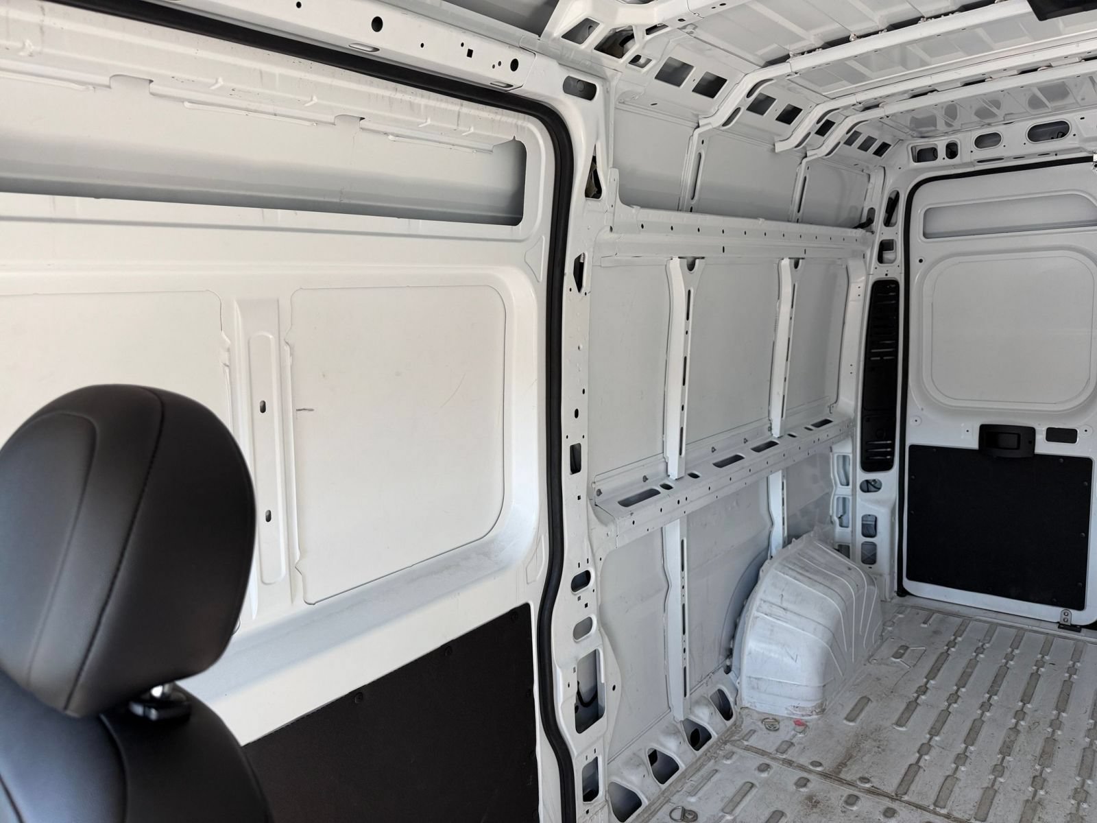 Used 2026 RAM ProMaster 2500 w/ Convenience Group FWD image 36