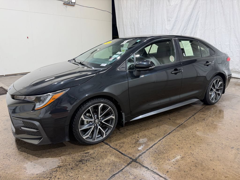 Used 2022 Toyota Corolla SE w/ SE Premium Package FWD image 14