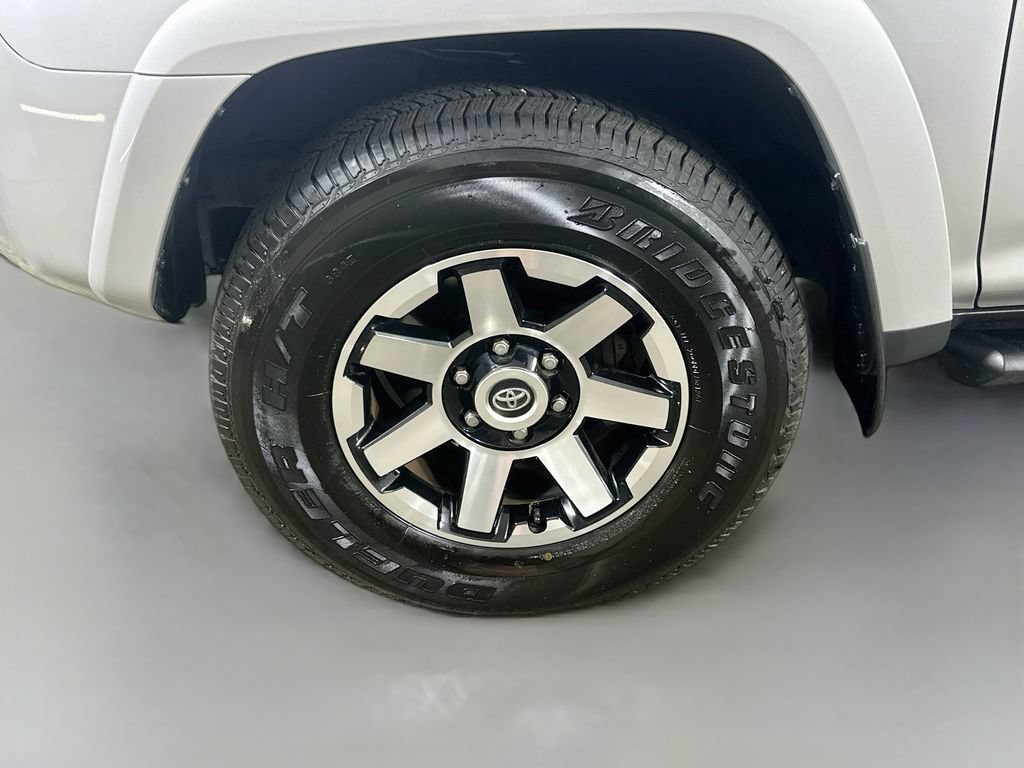 Used 2023 Toyota 4Runner TRD Off-Road Premium w/ Moonroof Package AWD/4WD image 8