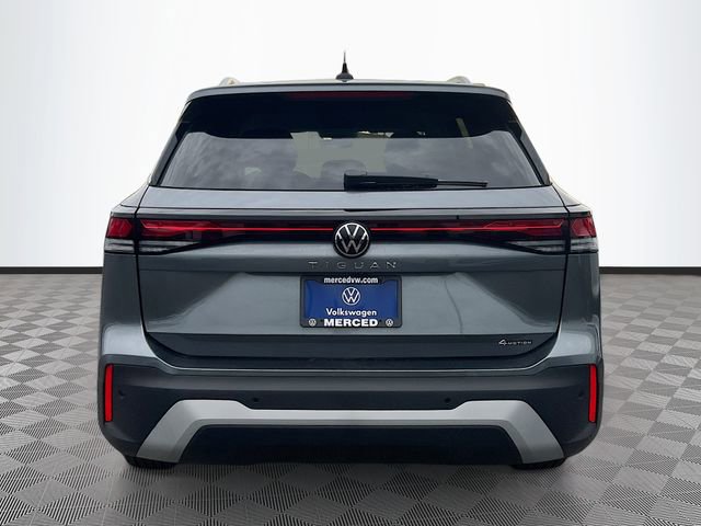 New 2025 Volkswagen Tiguan S image 6