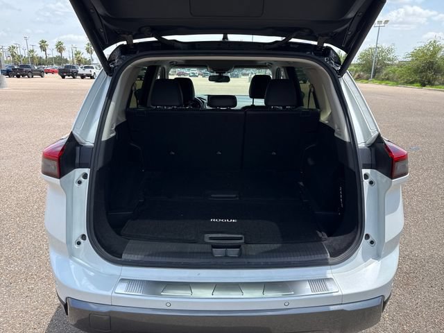 Certified 2024 Nissan Rogue SL w/ SL Premium Package FWD image 22