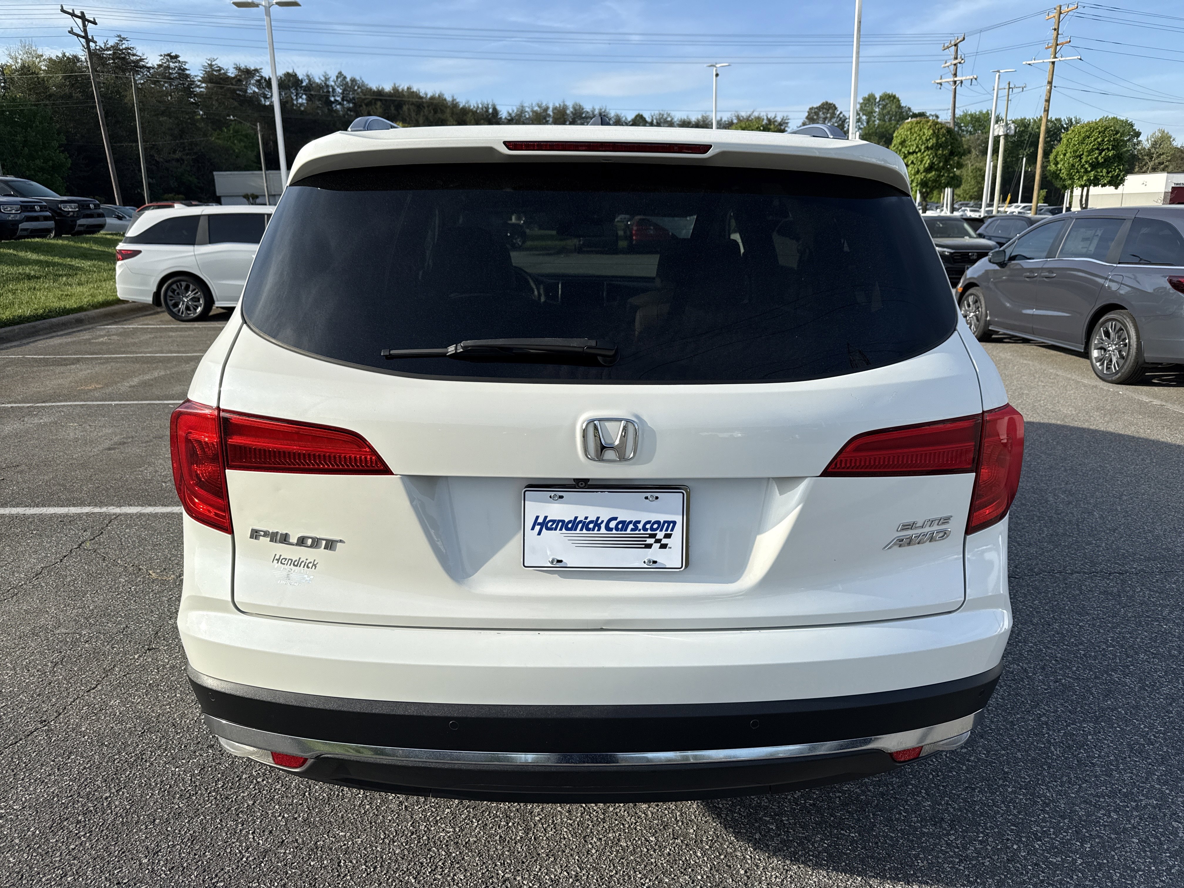 Used 2018 Honda Pilot Elite image 9