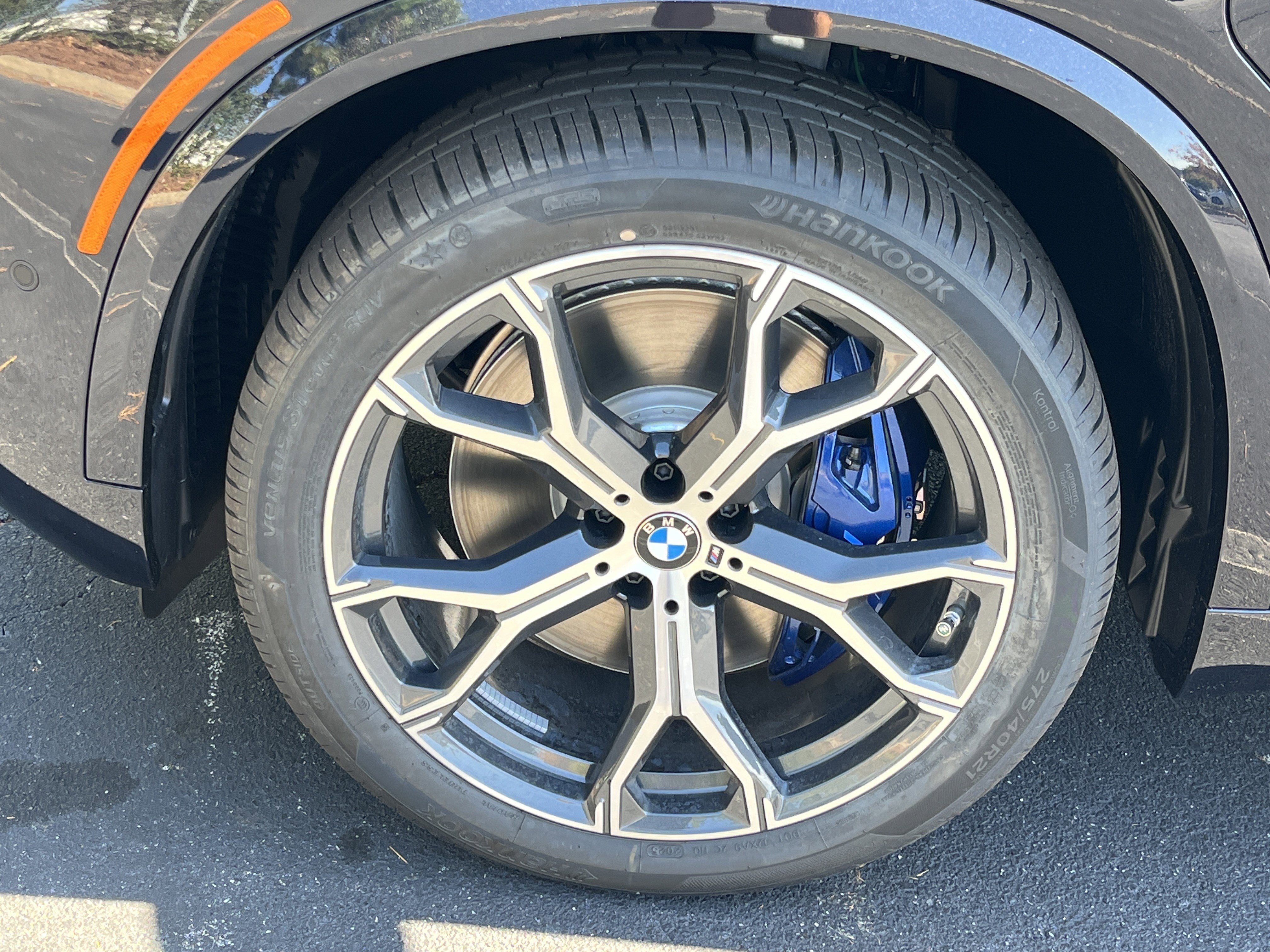 New 2026 BMW X5 xDrive50e w/ M Sport Package AWD/4WD image 31