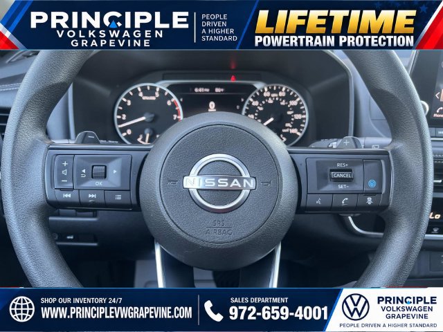 Used 2024 Nissan Rogue SV FWD image 14
