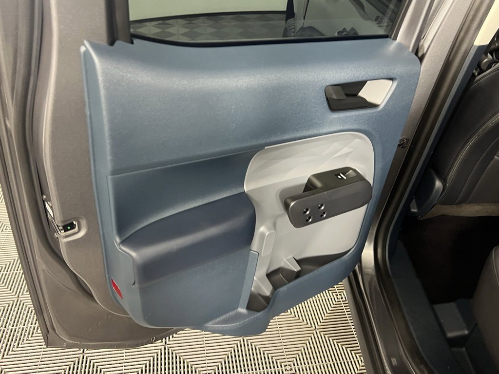 Used 2023 Ford Maverick Lariat w/ Lariat Luxury Package image 30