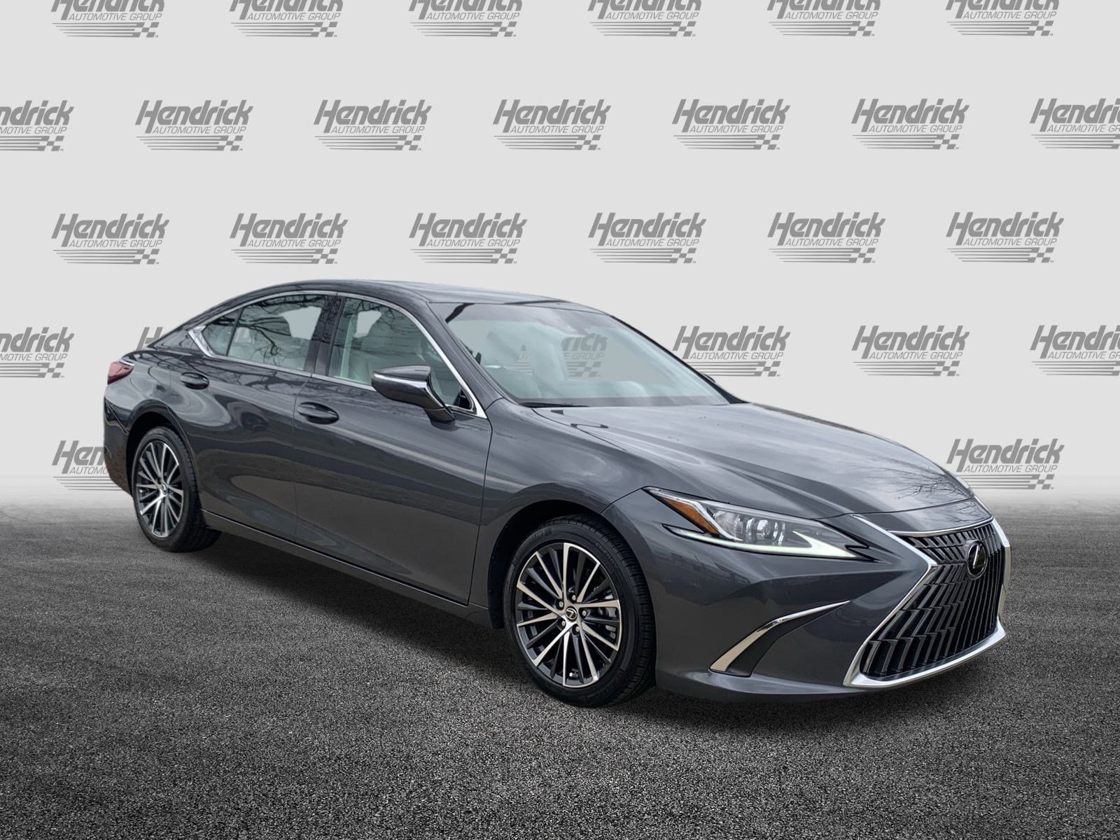 Certified 2025 Lexus ES 350 w/ Premium Package image 2