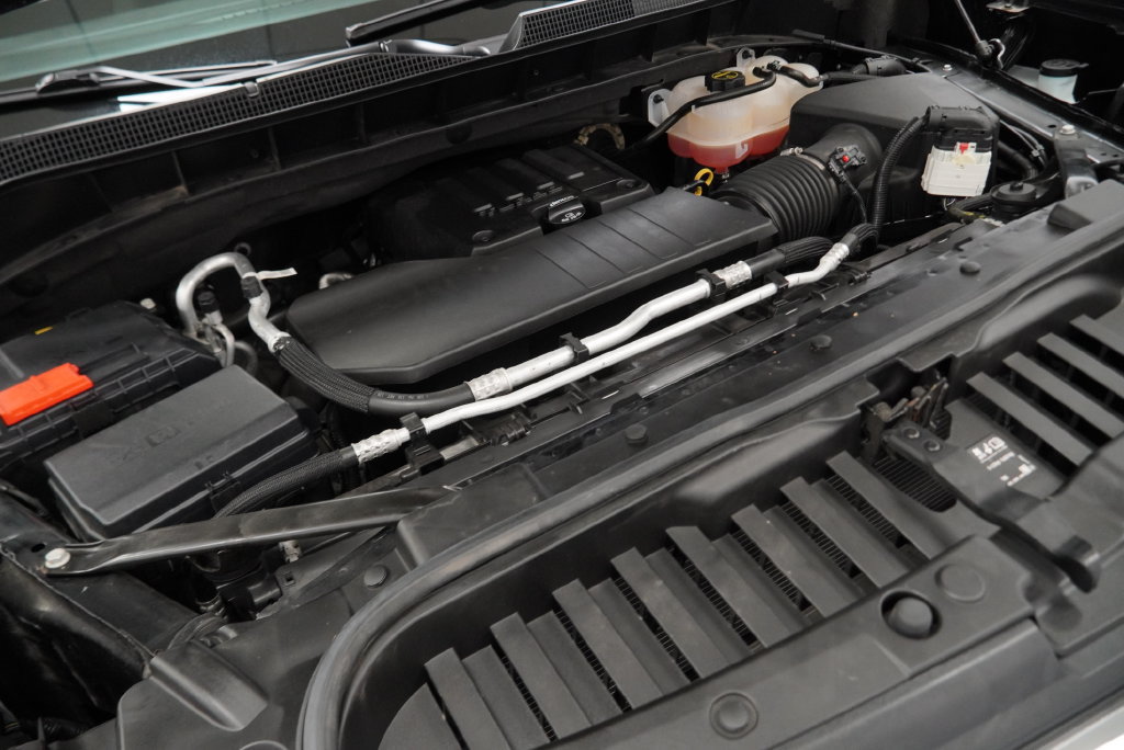 Certified 2024 Chevrolet Silverado 1500 LT AWD/4WD image 44