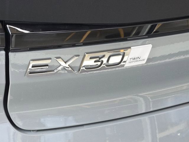 New 2026 Volvo EX30 Cross Country Ultra AWD/4WD image 10