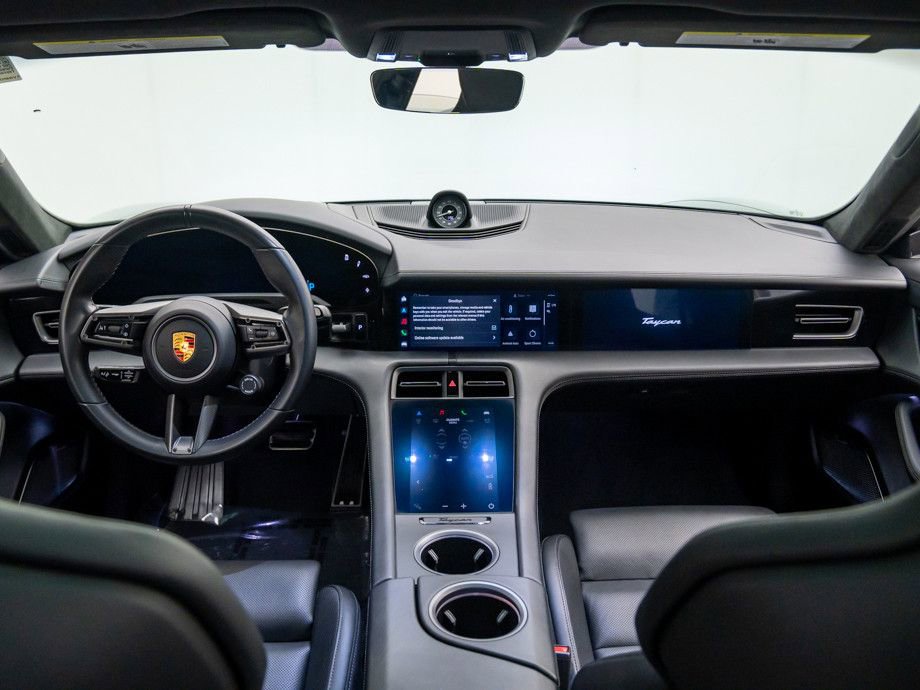 Used 2021 Porsche Taycan Turbo S image 11