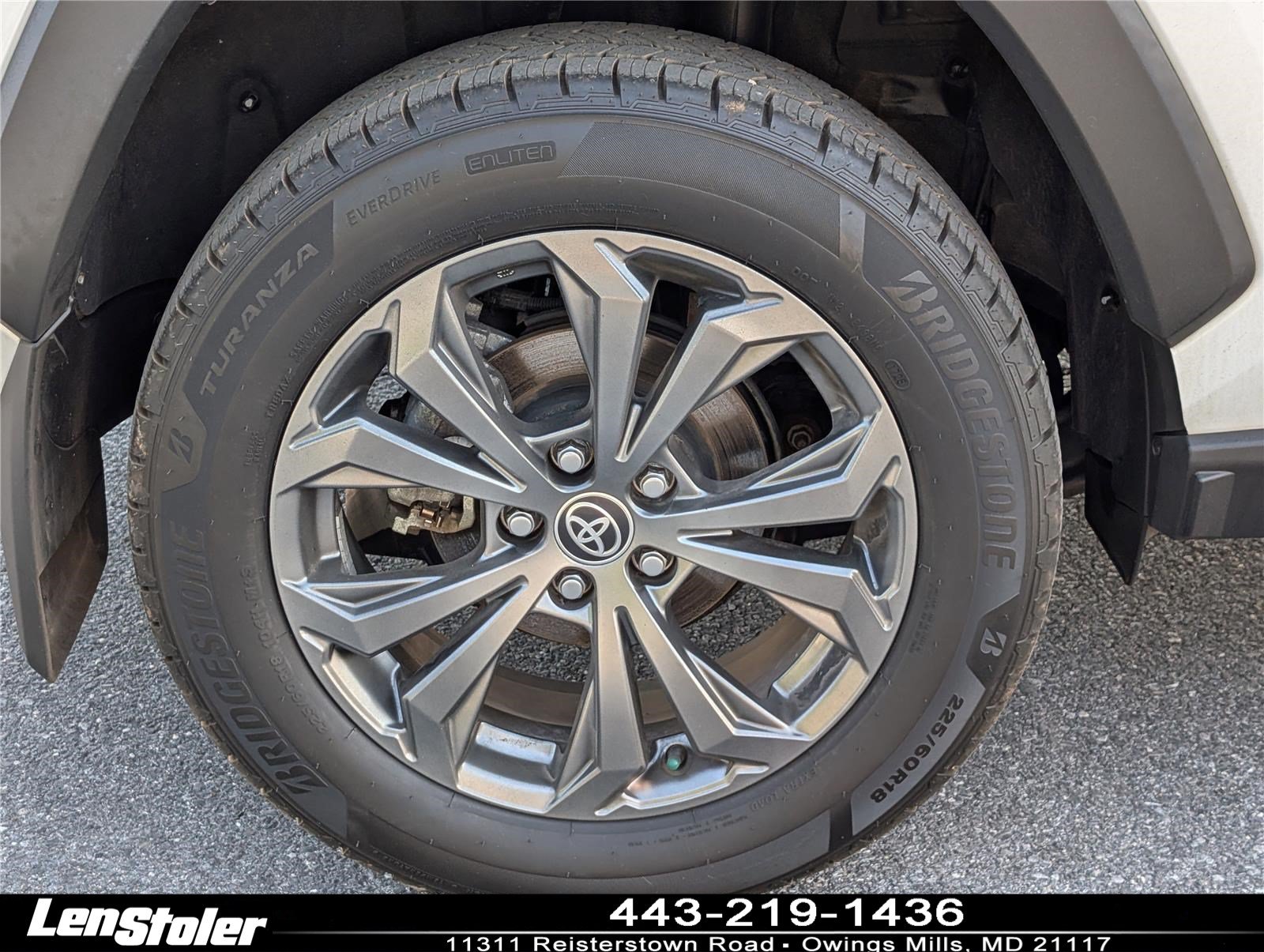Used 2023 Toyota RAV4 XLE Premium AWD/4WD image 10