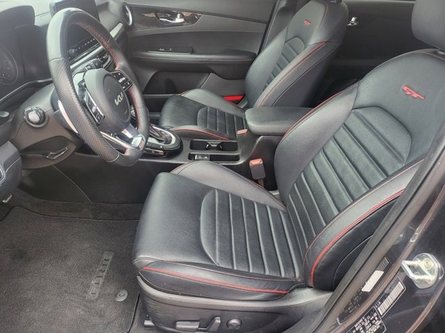 Used 2023 Kia Forte GT w/ GT2 Package image 8