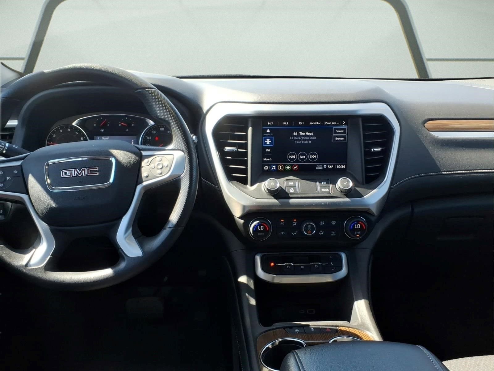 Certified 2023 GMC Acadia SLE w/ LPO, Floor Liner Package AWD/4WD image 11