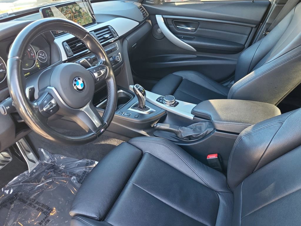 Used 2015 BMW 335i xDrive Sedan AWD/4WD image 10