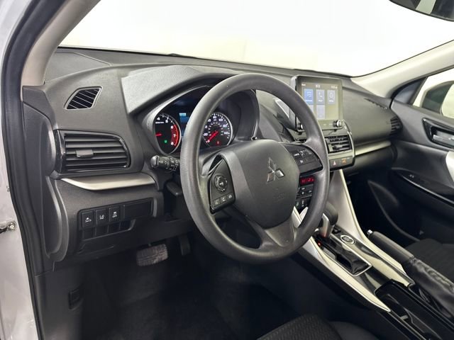 Used 2024 Mitsubishi Eclipse Cross LE image 13