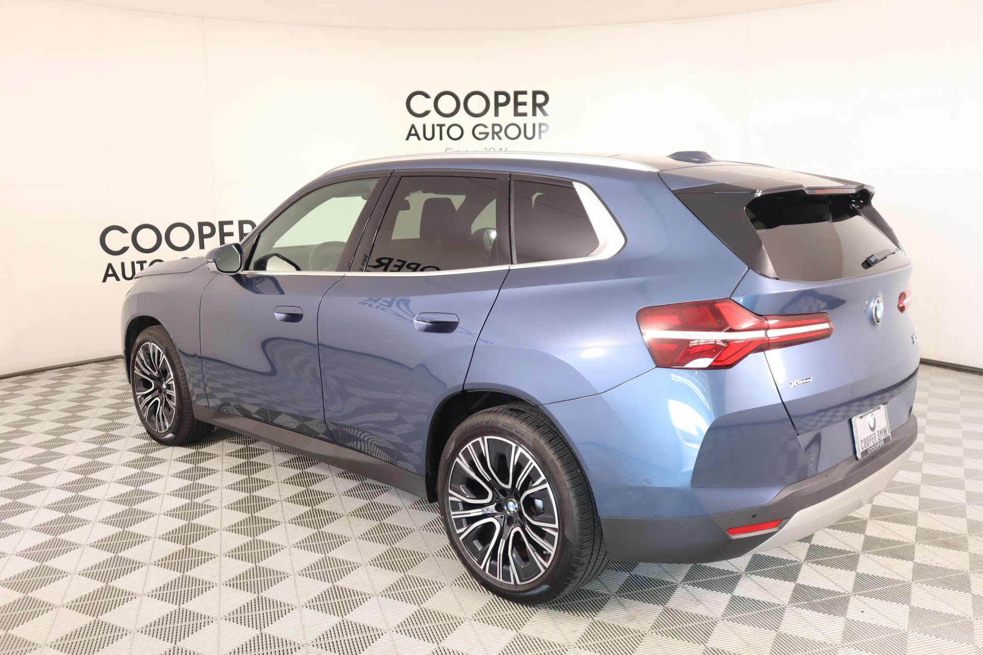 Used 2025 BMW X3 xDrive30i image 23