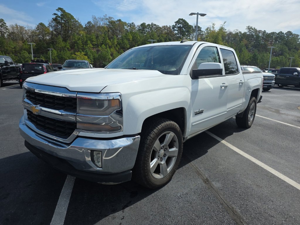 Used 2017 Chevrolet Silverado 1500 LT w/ Texas Edition RWD image 2