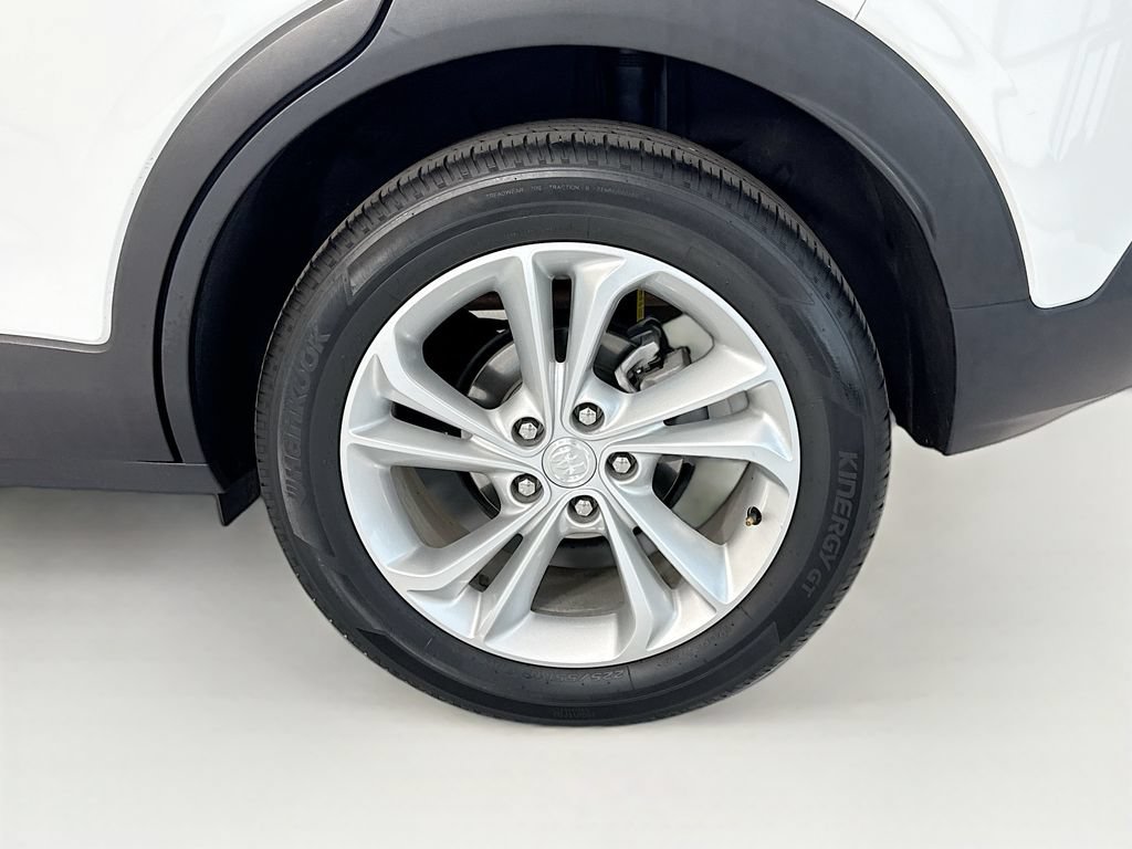 Used 2023 Buick Encore GX Preferred w/ Cold Weather Comfort Package FWD image 31