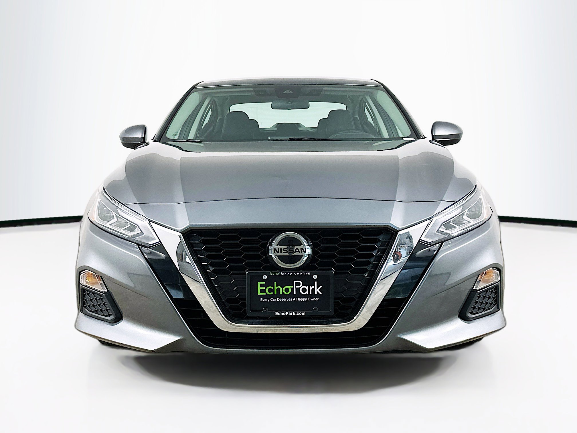 Used 2022 Nissan Altima 2.5 SV image 2