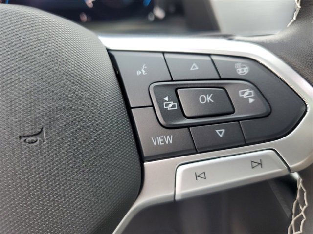 New 2026 Volkswagen Atlas Cross Sport SE image 32