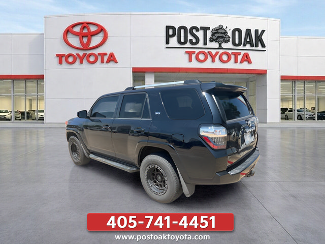 Used 2021 Toyota 4Runner SR5 AWD/4WD image 4
