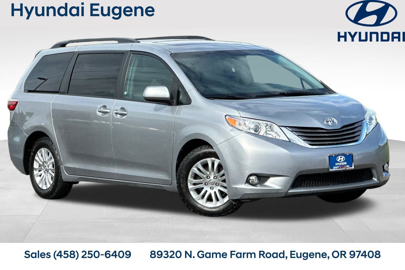 Used 2016 Toyota Sienna XLE image 1