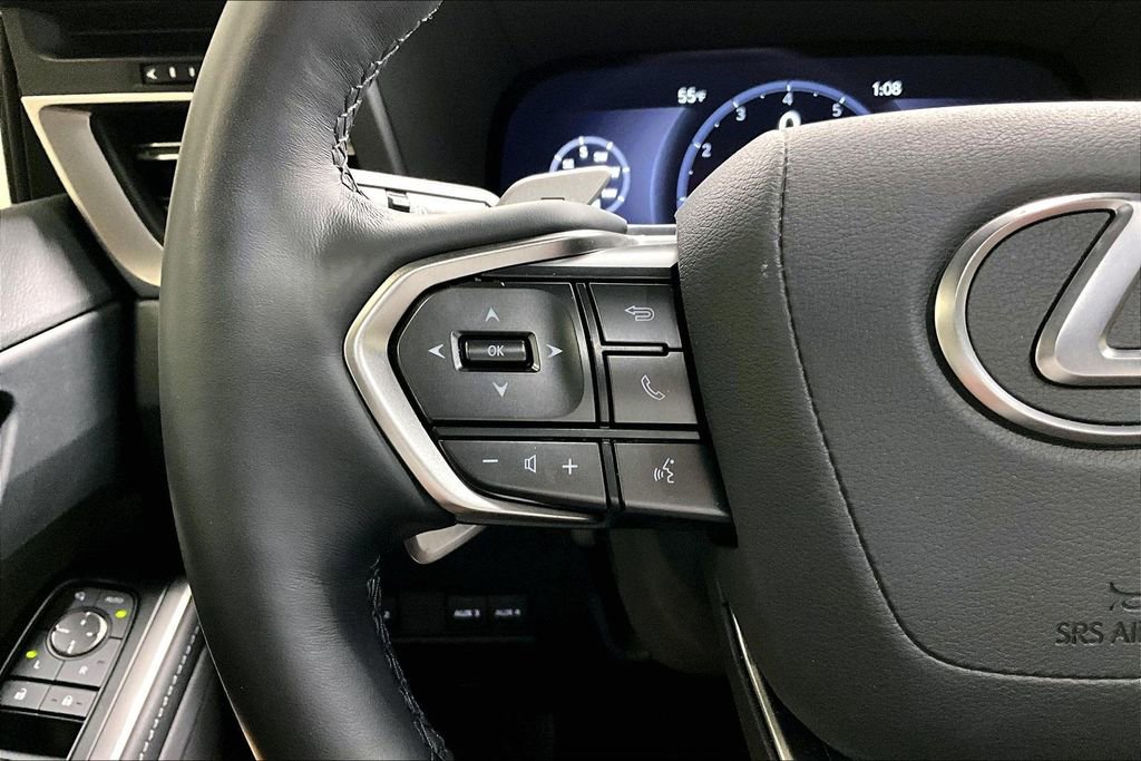 Used 2025 Lexus GX 550 image 24