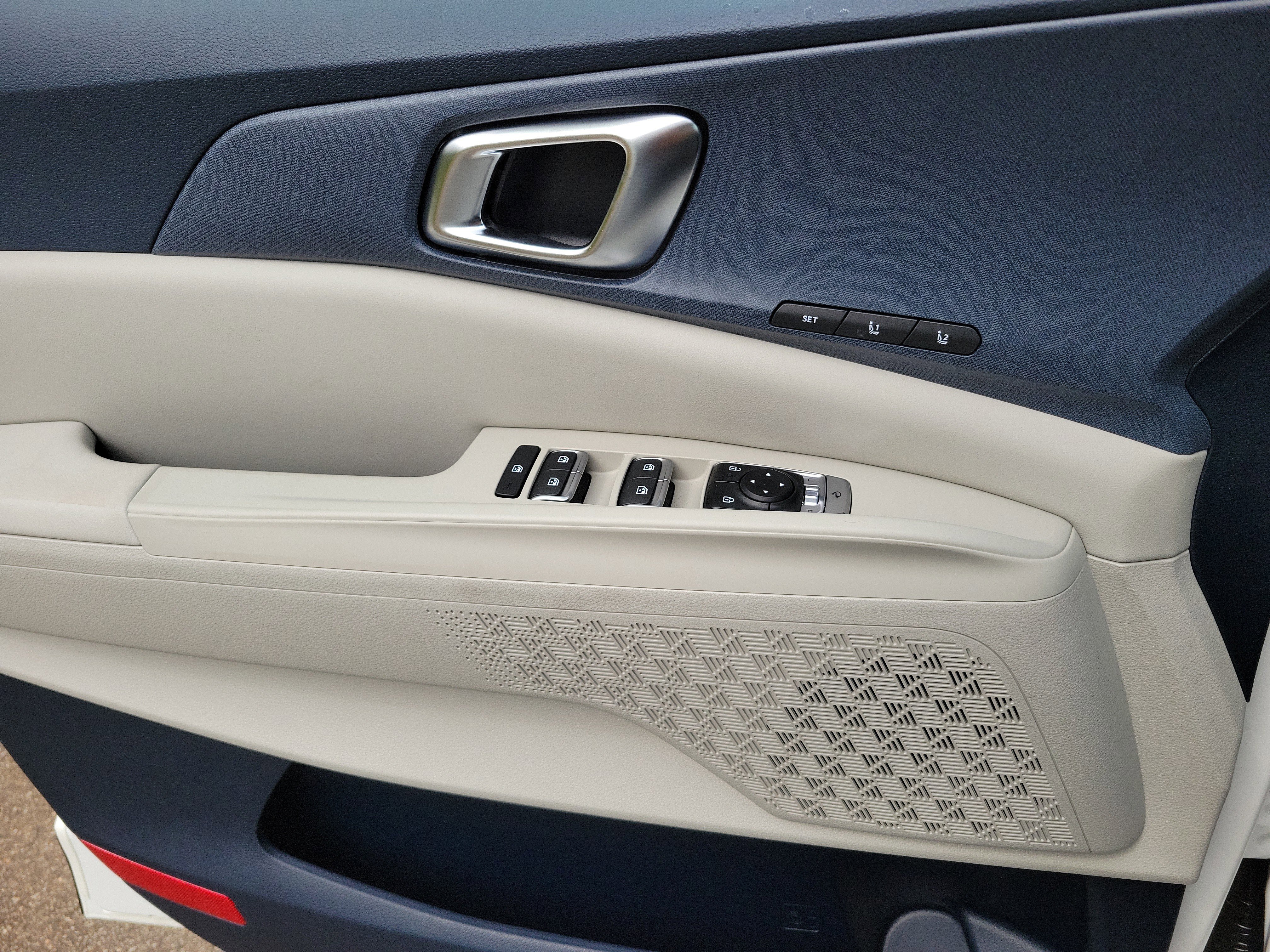 New 2026 Kia Carnival EX image 19