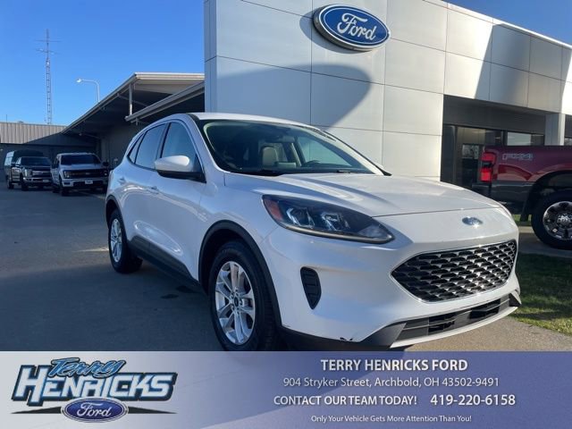 Used 2020 Ford Escape SE