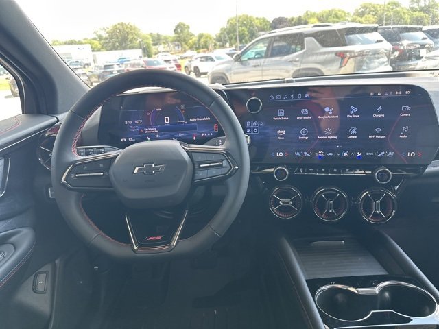 New 2025 Chevrolet Blazer EV RS image 24