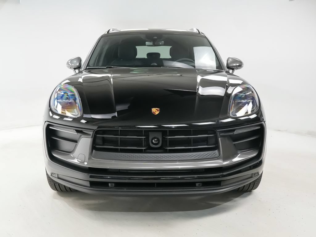 New 2026 Porsche Macan Turbo AWD/4WD image 6