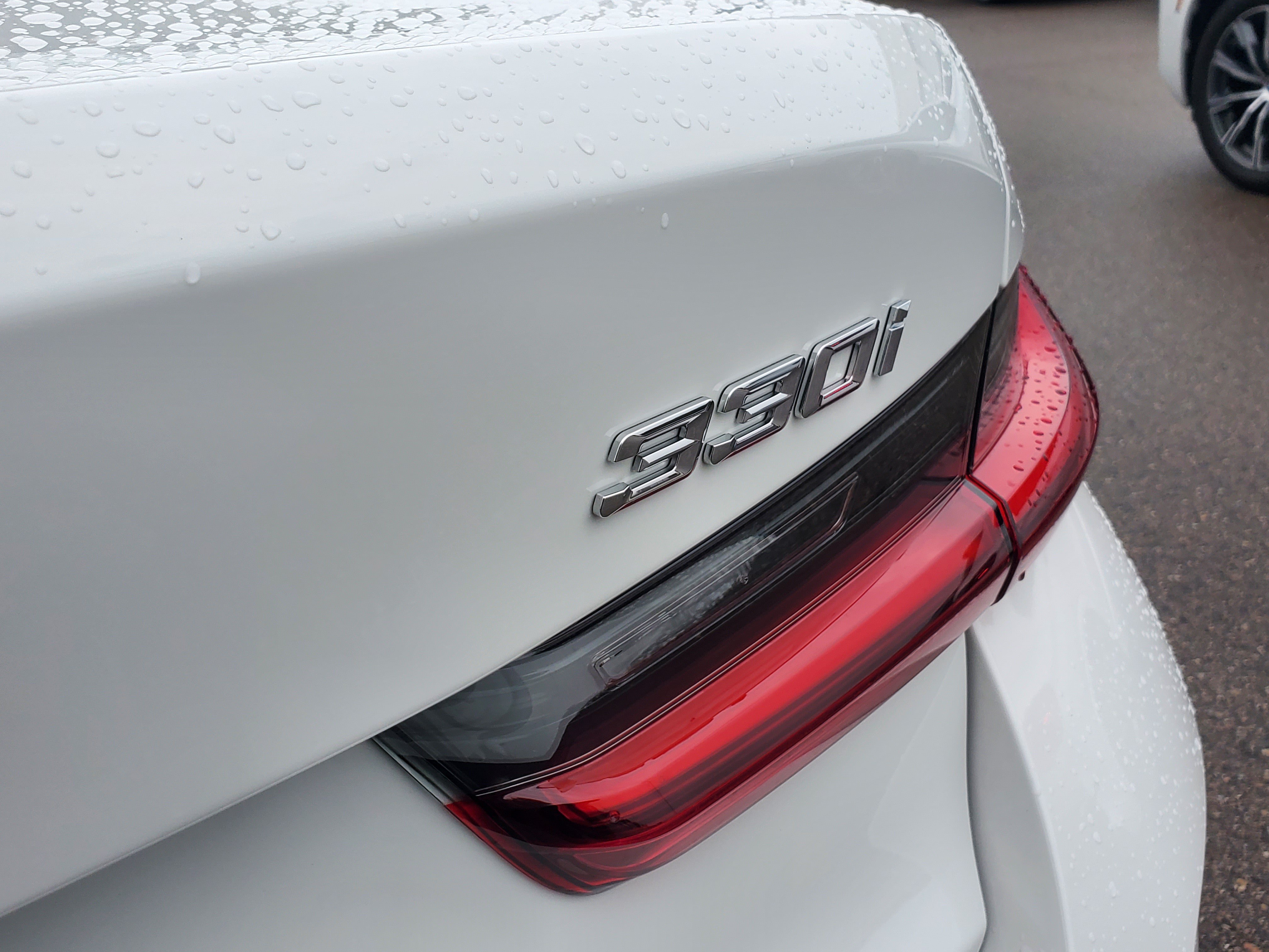 New 2026 BMW 330i xDrive Sedan w/ Premium Package AWD/4WD image 38