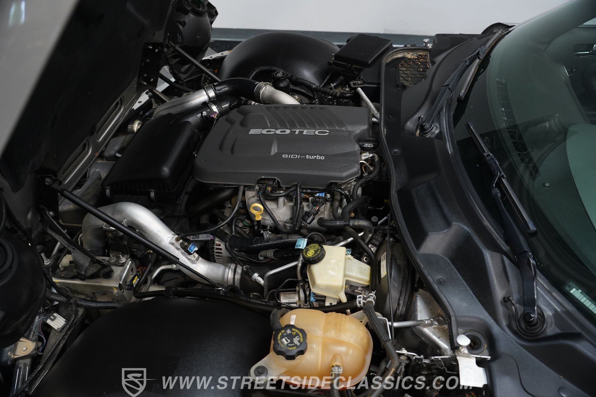 Used 2007 Pontiac Solstice GXP w/ Premium Package RWD image 32