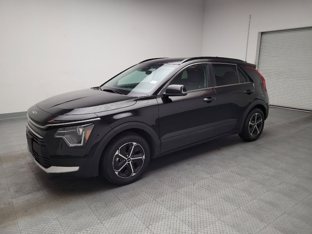 Used 2023 Kia Niro EX FWD image 2