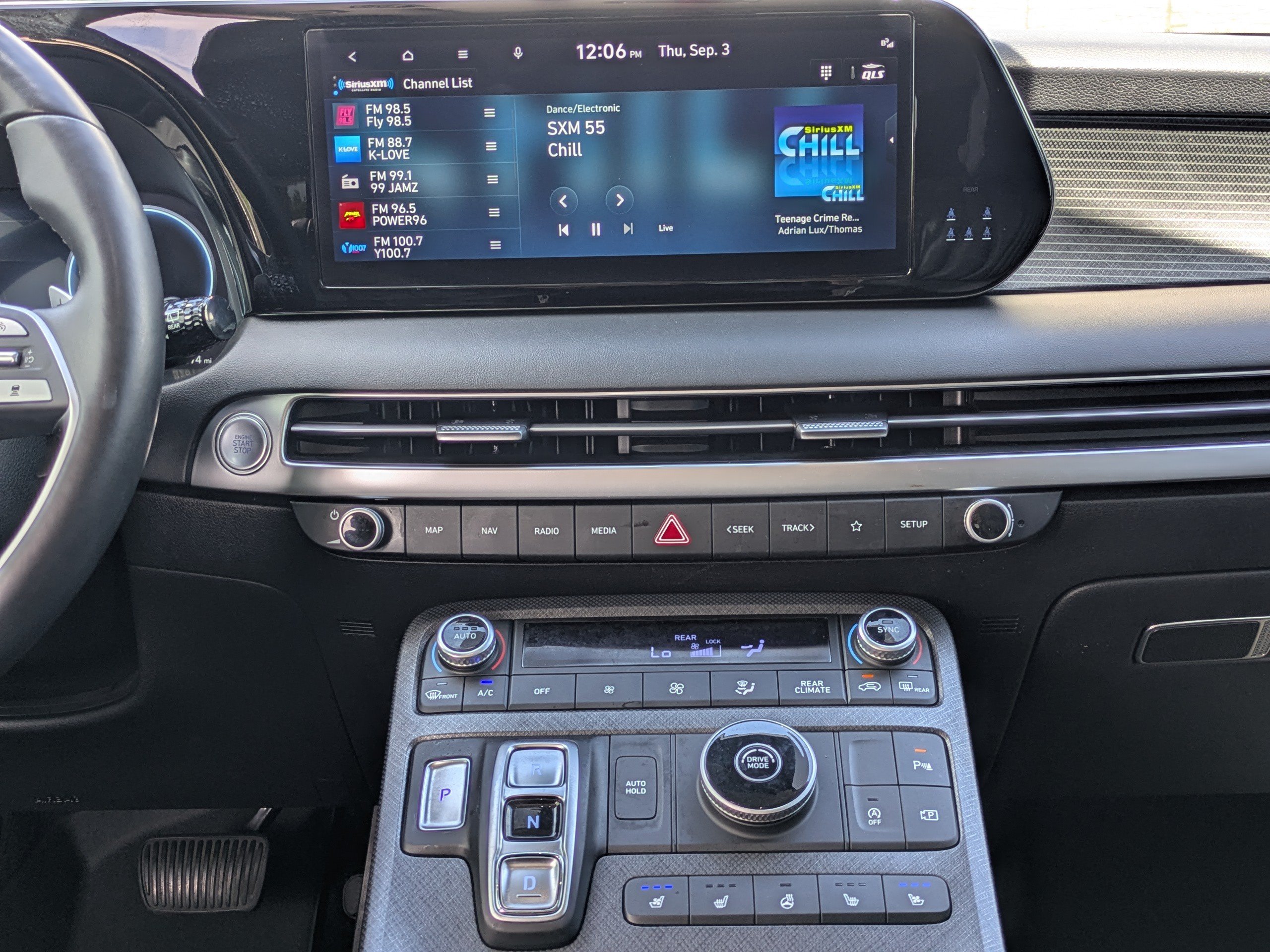 Used 2023 Hyundai Palisade Limited FWD image 18